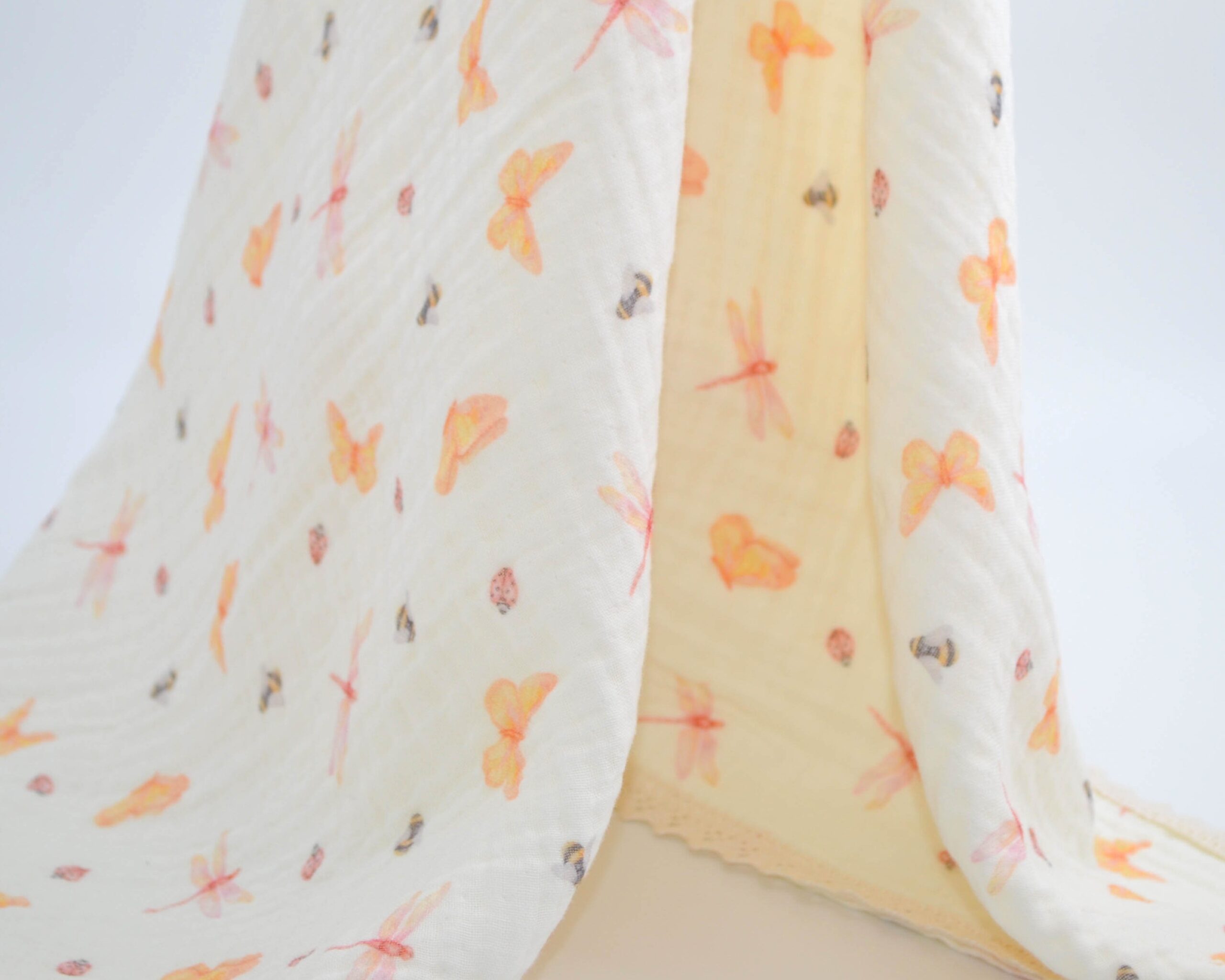 DSC_0168-2 Papilio: Bahar Dokunuşlu Dört Kat Müslin Battaniye - Görsel 1