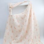 Lepus: Masal Tavşanı Emzirme Önlüğü ve Puset Örtüsü