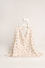 Nara: Sevgi Filizi Emzirme Önlüğü ve Puset Örtüsü